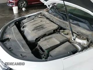 2015 Chevrolet Impala LT z VIN 1G1125S35FU139604, wystawiony jako IAAI lot #42096518 z przebiegiem 104 405 mil mil oraz . Historia ofert i sprzedaży dostępna na DreamBid. Obrazek 22.