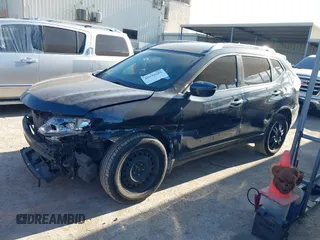 2016 Nissan Rogue SL with VIN 5N1AT2MV4GC893887, listed as a IAAI auction lot 40992682 with 186,792 mi miles and . Bid and sale history available at DreamBid. Image 18.
