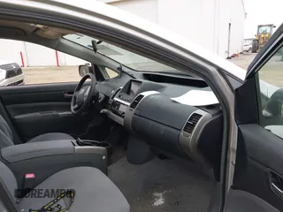 2007 Toyota Prius with VIN JTDKB20U477626203, listed as a IAAI auction lot 41992903 with 150,143 mi miles and . Bid and sale history available at DreamBid. Image 5.