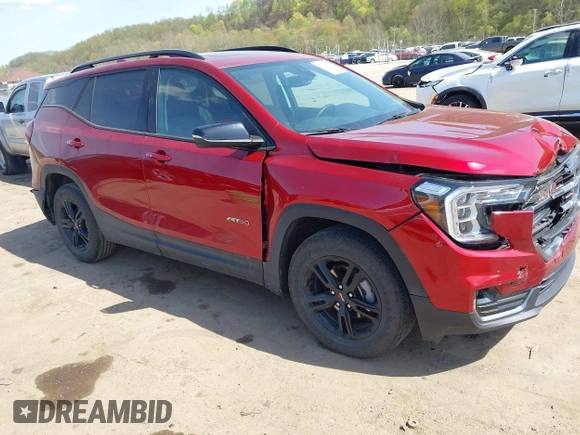 2024 GMC Terrain AT4 z VIN 3GKALYEG7RL207165, wystawiony jako IAAI lot #42103766 z przebiegiem 16 065 mil mil oraz . Historia ofert i sprzedaży dostępna na DreamBid. Obrazek 1.