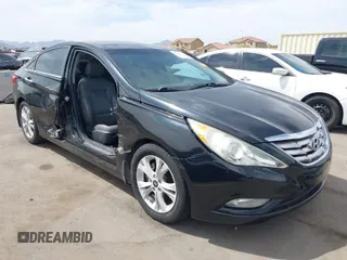 2012 Hyundai Sonata SE z VIN 5NPEC4AC6CH423122, wystawiony jako IAAI lot #41879178 z przebiegiem 64 681 mil mil oraz . Historia ofert i sprzedaży dostępna na DreamBid. Obrazek 1.