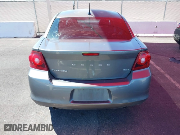 2013 Dodge Avenger SXT with VIN 1C3CDZCG3DN655815, listed as a IAAI auction lot 42190457 with 161,890 mi miles and . Bid and sale history available at carsss.com. Image 6.
