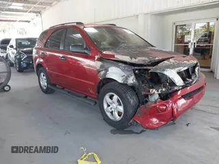 2008 Kia Sorento LX z VIN KNDJD735685803127, wystawiony jako IAAI lot #42468720 z przebiegiem Nie podano mil oraz . Historia ofert i sprzedaży dostępna na DreamBid. Obrazek 1.