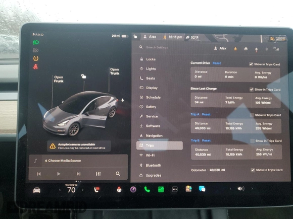 2022 Tesla Model 3 Long Range with VIN 5YJ3E1EB0NF120016, listed as a Copart auction lot 51757835 with 40,030 mi miles and Salvage Title. Bid and sale history available at DreamBid. Image 9.