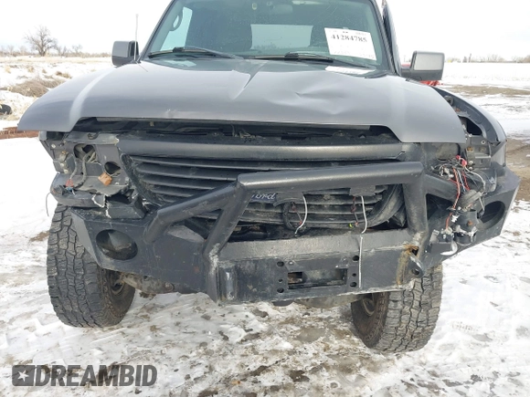 2008 Ford Ranger XLT z VIN 1FTZR45E68PA28171, wystawiony jako IAAI lot #41284785 z przebiegiem 77 389 mil mil oraz . Historia ofert i sprzedaży dostępna na DreamBid. Obrazek 6.