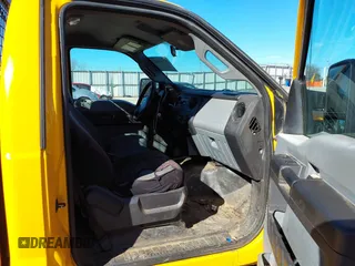 2014 Ford F-250 XL with VIN 1FTBF2A68EEB13811, listed as a IAAI auction lot 41357431 with 170,221 mi miles and . Bid and sale history available at DreamBid. Image 5.