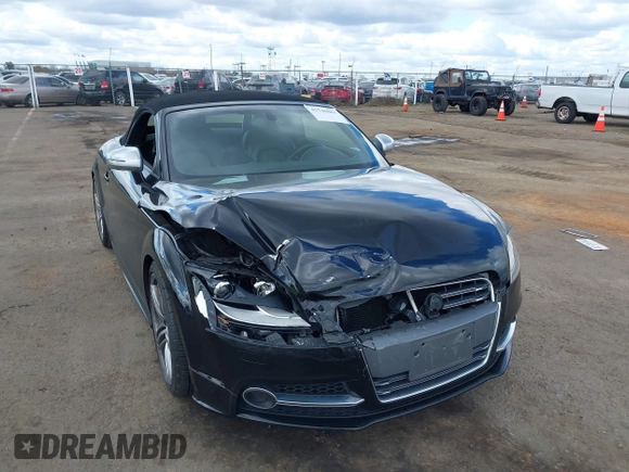 2012 Audi TTS z VIN TRU41AFK4C1012542, wystawiony jako IAAI lot #41746061 z przebiegiem 57 705 mil mil oraz . Historia ofert i sprzedaży dostępna na DreamBid. Obrazek 6.