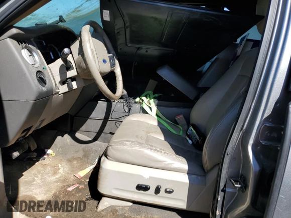 2008 Ford Expedition Max SSV z VIN 1FMFK165X8LA03961, wystawiony jako Copart lot #47645095 z przebiegiem Nie podano mil oraz Szkoda całkowita • Salvage title. Historia ofert i sprzedaży dostępna na DreamBid. Obrazek 7.