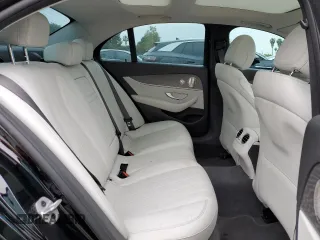 2022 Mercedes-Benz E 350 z VIN W1KZF8DB6NB098663, wystawiony jako Copart lot #50829005 z przebiegiem 37 548 mil mil oraz Szkoda całkowita • Salvage title. Historia ofert i sprzedaży dostępna na DreamBid. Obrazek 10.