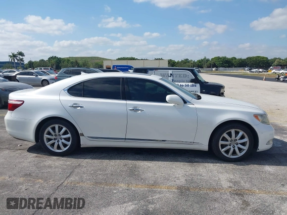 2008 Lexus LS 460 with VIN JTHBL46F485057947, listed as a IAAI auction lot 42087768 with 344,631 mi miles. Bid and sale history available at carsss.com. Image 13.