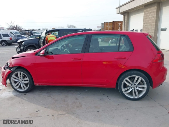 2015 Volkswagen Golf TSI SEL with VIN 3VW217AU6FM034480, listed as a IAAI auction lot 40738186 with 87,767 mi miles. Bid and sale history available at carsss.com. Image 15.
