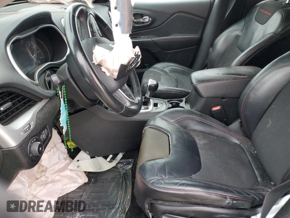 2014 Jeep Cherokee Trailhawk with VIN 1C4PJMBS6EW310871, listed as a Copart auction lot 49439665 with 0 mi miles and Salvage Title. Bid and sale history available at carsss.com. Image 7.