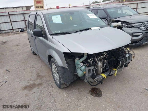 2019 Dodge Grand Caravan SE with VIN 2C4RDGBG8KR581187, listed as a IAAI auction lot 41389794 with 114,413 mi miles. Bid and sale history available at carsss.com. Image 1.