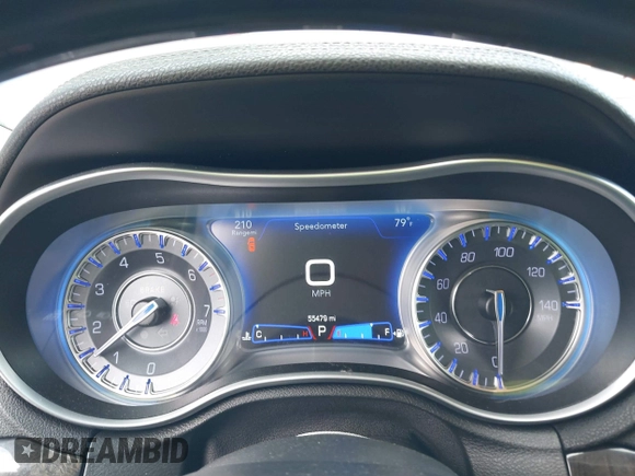 2019 Chrysler 300 Limited with VIN 2C3CCAKG4KH586497, listed as a IAAI auction lot 41511850 with 55,479 mi miles. Bid and sale history available at carsss.com. Image 7.