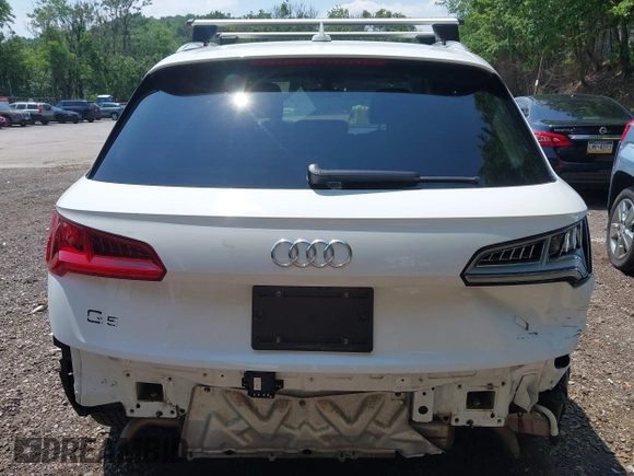 2020 Audi Q5 Premium Plus with VIN WA1E2AFY8L2049128, listed as a IAAI auction lot 42376021 with 65,498 mi miles and . Bid and sale history available at DreamBid. Image 17.