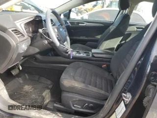 2020 Ford Fusion SE z VIN 3FA6P0T9XLR236729, wystawiony jako Copart lot #47771045 z przebiegiem 54 947 mil mil oraz Szkoda całkowita • Salvage title. Historia ofert i sprzedaży dostępna na DreamBid. Obrazek 7.