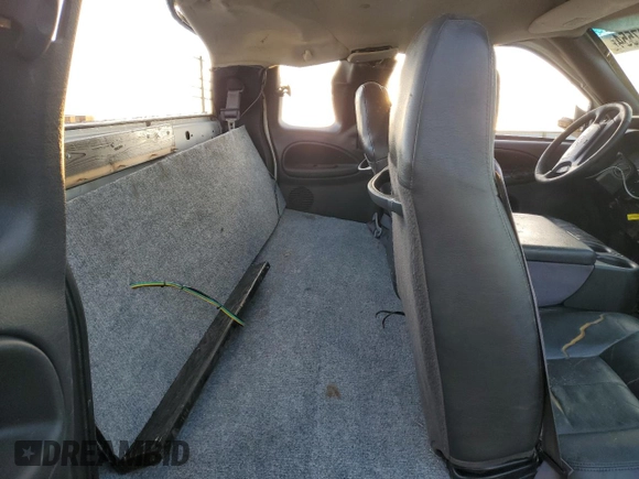 2001 Dodge Ram 2500 with VIN 3B7KF236X1G750022, listed as a Copart auction lot 85817554 with 138,699 mi miles and Salvage Title. Bid and sale history available at carsss.com. Image 10.
