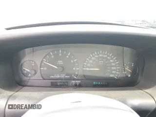 2000 Dodge Caravan SE with VIN 1B4GP44G7YB636078, listed as a Copart auction lot 59387395 with 184,916 mi miles and Salvage title. Bid and sale history available at DreamBid. Image 9.