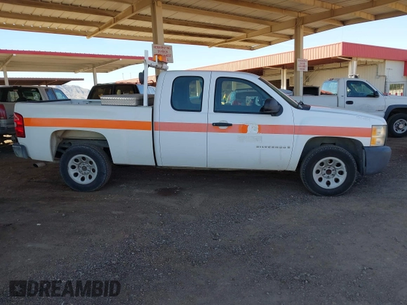 2007 Chevrolet Silverado 1500 LT w/1LT with VIN 1GCEC19077Z637107, listed as a IAAI auction lot 41851739 with 148,277 mi miles. Bid and sale history available at carsss.com. Image 13.