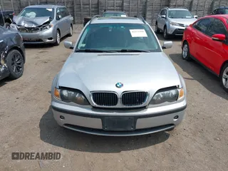 2002 BMW 3 Series 325xi with VIN WBAEP33422PF00009, listed as a IAAI auction lot 42371590 with 361,936 mi miles and . Bid and sale history available at DreamBid. Image 12.