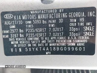 2011 Kia Sorento LX with VIN 5XYKT4A18BG099601, listed as a IAAI auction lot 42156787 with 165,397 mi miles. Bid and sale history available at carsss.com. Image 9.