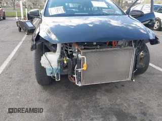 2020 Hyundai Ioniq Blue с VIN KMHC65LCXLU214579, выставлен на аукционе IAAI как лот 42026521 с пробегом 101 575 миль миль и . История ставок и продаж доступна на DreamBid. Изображение 6.