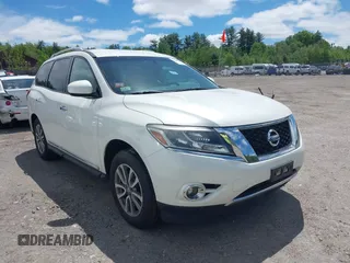2016 Nissan Pathfinder S with VIN 5N1AR2MM0GC633542, listed as a IAAI auction lot 42266842 with 96,731 mi miles and . Bid and sale history available at DreamBid. Image 1.