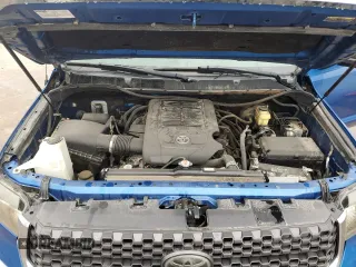 2018 Toyota Tundra 2WD SR5 with VIN 5TFEM5F18JX129250, listed as a Copart auction lot 79413514 with 83,064 mi miles and Salvage Title. Bid and sale history available at carsss.com. Image 11.