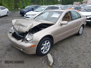 2003 Mercedes-Benz C 320 with VIN WDBRF64J03F298111, listed as a IAAI auction lot 42112965 with 198,974 mi miles and . Bid and sale history available at DreamBid. Image 17.