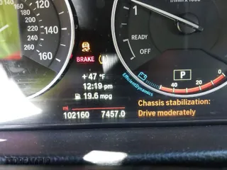 2014 BMW 3 Series 328i xDrive with VIN WBA3B5G59ENS09377, listed as a IAAI auction lot 41921377 with 102,160 mi miles. Bid and sale history available at carsss.com. Image 7.