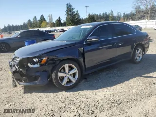 2014 Volkswagen Passat Wolfsburg Ed with VIN 1VWAT7A32EC052116, listed as a Copart auction lot 52789725 with 115,995 mi miles and Salvage Title. Bid and sale history available at carsss.com. Image 1.