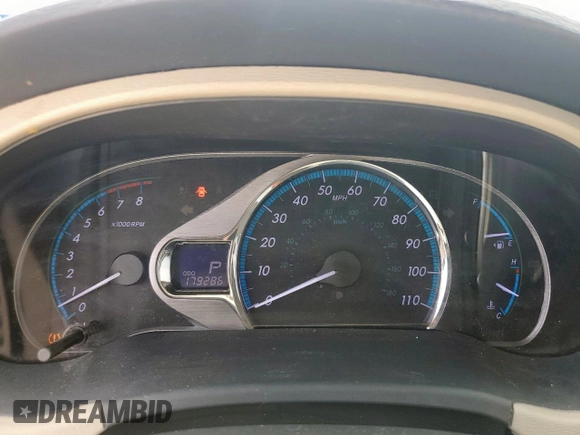 2013 Toyota Sienna XLE AAS with VIN 5TDYK3DC7DS317683, listed as a Copart auction lot 50976735 with 179,286 mi miles and Clean title. Bid and sale history available at DreamBid. Image 9.