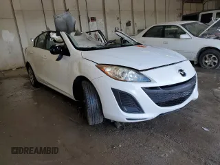2010 Mazda 3 i Sport z VIN JM1BL1SF0A1339120, wystawiony jako Copart lot #57704395 z przebiegiem Nie podano mil oraz Szkoda całkowita • Salvage title. Historia ofert i sprzedaży dostępna na DreamBid. Obrazek 4.