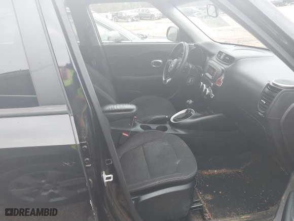 2016 Kia Soul with VIN KNDJN2A23G7408852, listed as a IAAI auction lot 41749819 with 112,037 mi miles. Bid and sale history available at carsss.com. Image 5.