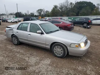2007 Mercury Grand Marquis GS z VIN 2MEFM74V77X611859, wystawiony jako Copart lot #42635075 z przebiegiem 125 341 mil mil oraz Szkody całkowita. Historia ofert i sprzedaży dostępna na DreamBid. Obrazek 4.