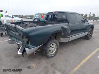 1998 Dodge Dakota SLT with VIN 1B7GL22X1WS615049, listed as a IAAI auction lot 41369967 with 259,598 mi miles. Bid and sale history available at carsss.com. Image 4.