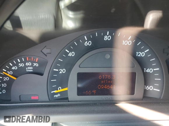 2003 Mercedes-Benz C 230 Kompressor with VIN WDBRF40J73A526306, listed as a Copart auction lot 45041735 with 94,641 mi miles and Salvage Title. Bid and sale history available at DreamBid. Image 9.