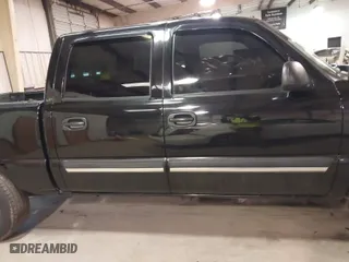 2006 Chevrolet Silverado 1500 LT1 with VIN 2GCEC13T461190598, listed as a IAAI auction lot 41521172 with 223,110 mi miles. Bid and sale history available at carsss.com. Image 13.