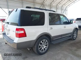 2011 Ford Expedition XLT z VIN 1FMJU1H56BEF10935, wystawiony jako IAAI lot #41923570 z przebiegiem 145 389 mil mil oraz . Historia ofert i sprzedaży dostępna na DreamBid. Obrazek 4.