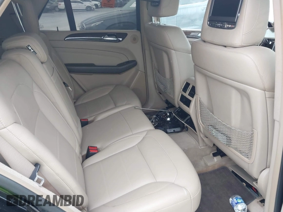 2012 Mercedes-Benz M 350 with VIN 4JGDA5HB1CA019782, listed as a IAAI auction lot 42071635 with Not provided miles and . Bid and sale history available at DreamBid. Image 8.