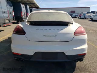 2014 Porsche Panamera S E-Hybrid with VIN WP0AD2A70EL044747, listed as a Copart auction lot 73646454 with 94,594 mi miles and Non Repairable. Bid and sale history available at carsss.com. Image 6.