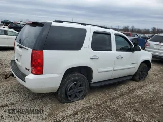 2008 GMC Yukon SLT w/4SA with VIN 1GKFK13068J202051, listed as a Copart auction lot 43510655 with 176,853 mi miles and Salvage Title. Bid and sale history available at carsss.com. Image 3.