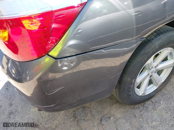 2008 Toyota Highlander with VIN JTEDS41A782051887, listed as a IAAI auction lot 41855008 with 127,015 mi miles. Bid and sale history available at carsss.com. Image 12.