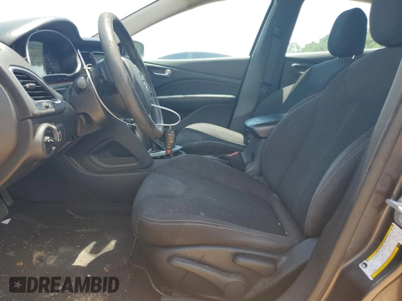 2015 Dodge Dart SXT с VIN 1C3CDFBB7FD309148, выставлен на аукционе Copart как лот 58641305 с пробегом 198 812 миль миль и Списание • Salvage title. История ставок и продаж доступна на DreamBid. Изображение 7.