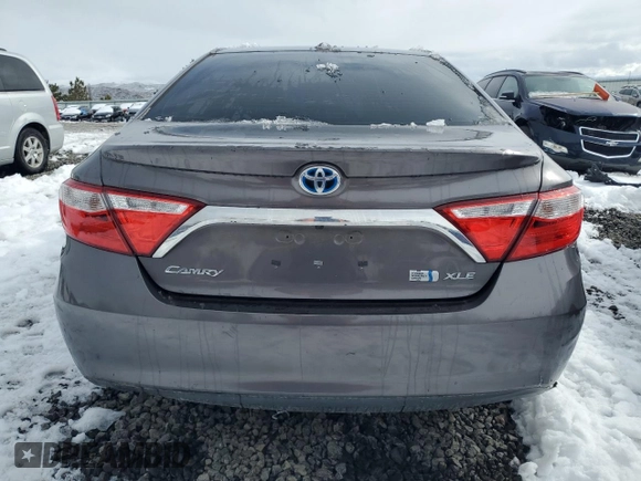 2015 Toyota Camry LE with VIN 4T1BD1FK0FU170805, listed as a Copart auction lot 55497145 with 101,121 mi miles and Salvage Title. Bid and sale history available at DreamBid. Image 6.