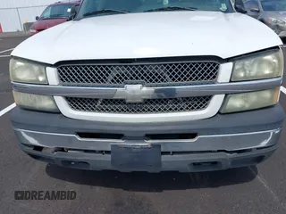 2004 Chevrolet Silverado 1500 LS with VIN 1GCEC19V74Z102933, listed as a IAAI auction lot 42133868 with 301,558 mi miles and . Bid and sale history available at DreamBid. Image 6.