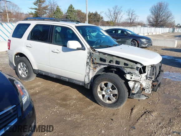 2011 Ford Escape Limited with VIN 1FMCU9EG5BKC09796, listed as a IAAI auction lot 41792944 with 134,117 mi miles. Bid and sale history available at carsss.com. Image 1.