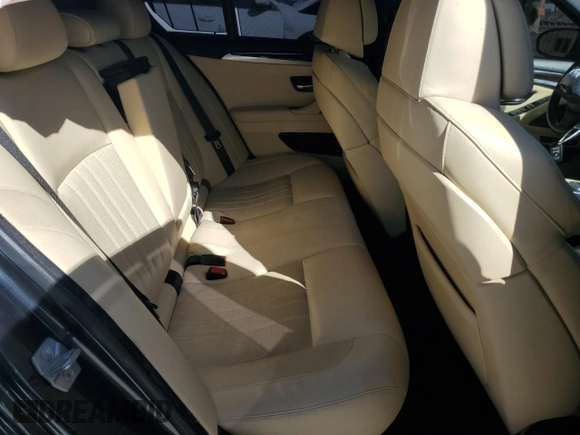 2013 BMW M5 with VIN WBSFV9C50DC773250, listed as a Copart auction lot 45922965 with 96,246 mi miles and Salvage Title. Bid and sale history available at carsss.com. Image 11.
