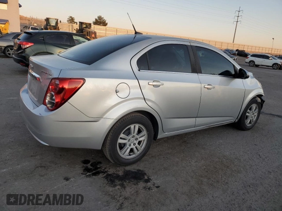 2013 Chevrolet Sonic LT with VIN 1G1JC5SH1D4230326, listed as a Copart auction lot 49828425 with 187,543 mi miles and Salvage Title. Bid and sale history available at DreamBid. Image 3.