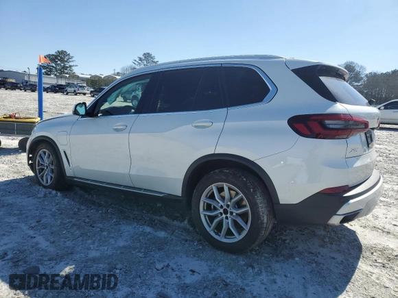 2021 BMW X5 xDrive45e with VIN 5UXTA6C04M9G55404, listed as a Copart auction lot 47466525 with 0 mi miles and Salvage Title. Bid and sale history available at carsss.com. Image 2.